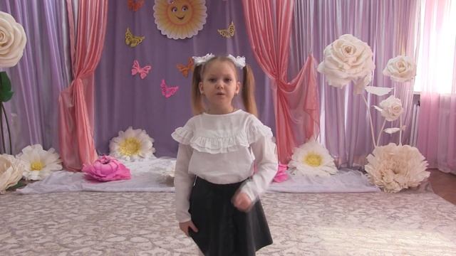 Гриднева Ксения. МБДОУ детский сад № 27 г. Ельца смотреть онлайн