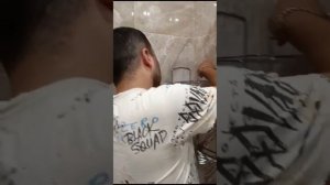 полка в душевую кабину купили