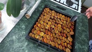 Вкусней сливового варенья нет в целом мире ничего. Готовлю сливовое варенье в духовке