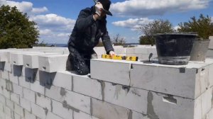 КЛАДКА ГАЗОБЕТОНА БЕЗ ЛЕСОВ НА ЛЮБОЙ ВЫСОТЕ?