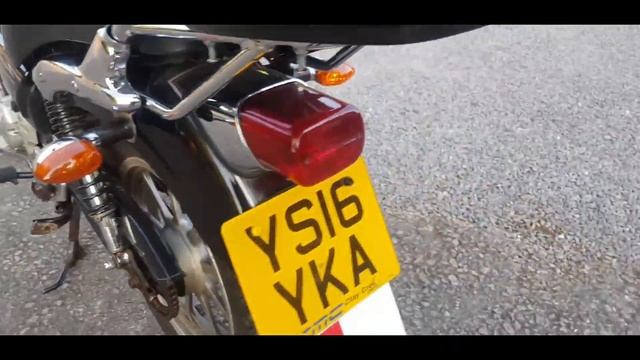 Yamaha YBR 125 Custom first impressions смотреть онлайн