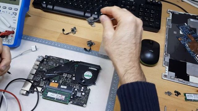 MacBook Pro A1278  820-2530 - keine Funktion смотреть онлайн