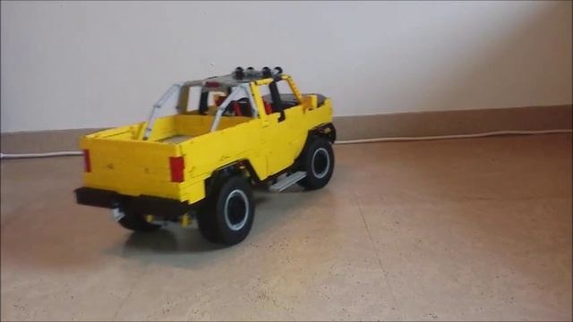 Lego Technic 4x4 Pickup Truck "Ford Raptor" смотреть онлайн