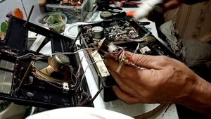 ПРИВЕТ ИЗ 80 \РАЗБОР МАГНИТОФОНА ВЕГА 326 КМ \КАНДЕНСАТОРЫ