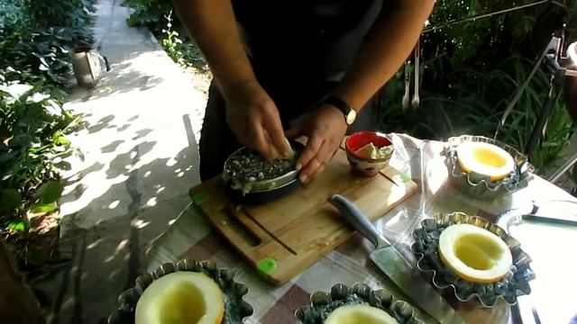 Как приготовить сырное фондю на гриле. Домашний рецепт фондю в дыне от Джекстроу. смотреть онлайн