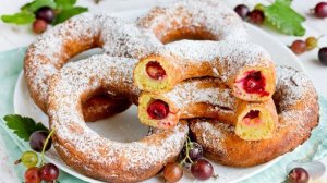 Румяные, с ягодной кислинкой.
ТВОРОЖНЫЕ ПОНЧИКИ С КРЫЖОВНИКОМ