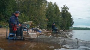 РЫБАЛКА на фидер В ПИТЕРЕ! Или МЕСТНЫЙ против МОСКВИЧА ?