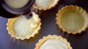 МАЛИНОВЫЕ ТАРТАЛЕТКИ - Десерт из Малины с Заварным кремом - легкий рецепт - как приготовить дома