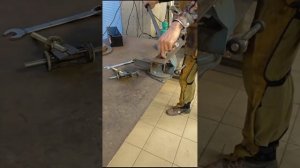 Сменная усиленная шпилька (класс прочности 12 9)