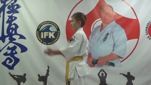 Удар рукой Ой цуки. Техника кихон каратэ Киокусинкай