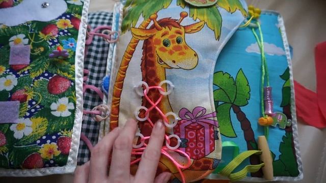 Развивающая именная книжка "Lisa" смотреть онлайн