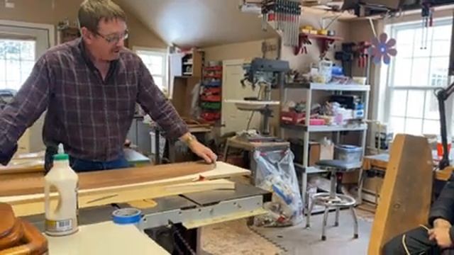 BUGATTI INTERIOR DETAILS: VENEER DASH APPLICATION смотреть онлайн