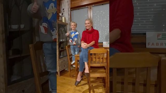 Видео-отзыв от Екатерины Гордон о шторах плиссе от Fabryka.ru смотреть онлайн