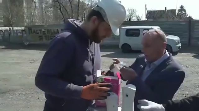 посёлок Сахарный. Освежители воздуха Glade | Sugar village. Air fresheners Glade смотреть онлайн