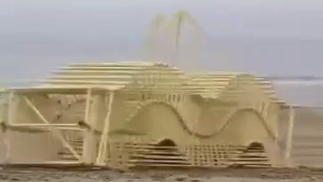 Деревянные конструкции движущиеся от силы ветра смотреть онлайн