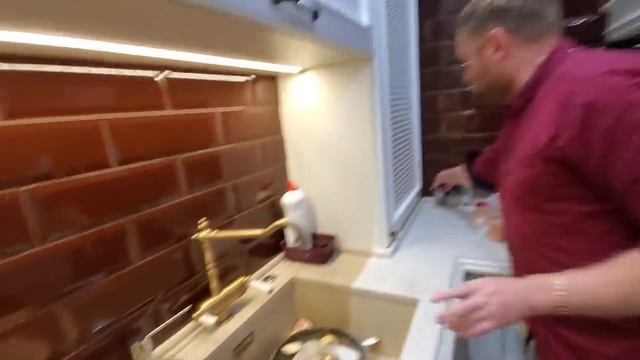 Коля решил меня взбесить смотреть онлайн