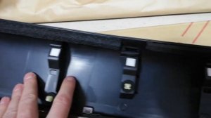 Как крепится молдинг передней двери LEXUS RX350.Накладка двери LEXUS.