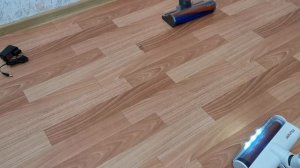Сравнение Dyson V8 и Pioneer VC453S. Прочтите описание.