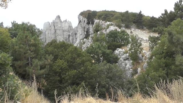 Крым.  Гора  Ай-Петри. Восхождение  к  трём  зубцам смотреть онлайн