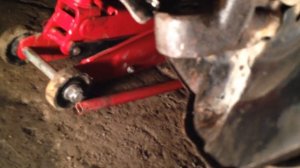 Замена шаровой Тойота Альфард 2005