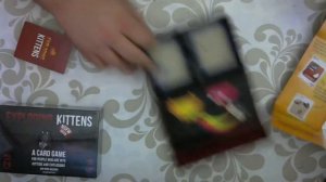 Exploding Kittens Unboxing.