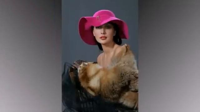 Женские шляпы Елены Клестовой