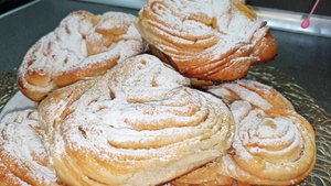 САХАРНЫЕ ПЛЮШКИ, тают во рту, очень вкусные булочки!