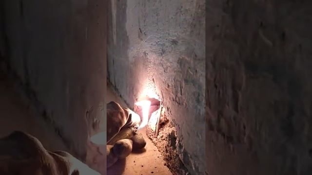 Заделывает щели в плите перекрытия и несущих стенах смотреть онлайн