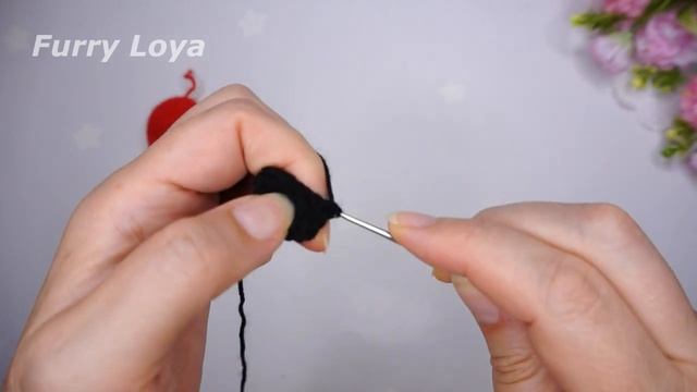 ??Как вязать БОЖЬЮ КОРОВКУ крючком / Брелок амигуруми ?? смотреть онлайн