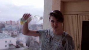 Облился подсолнечным маслом Серьезно