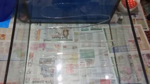 Как приклеить аквариумный фон на глицерин
