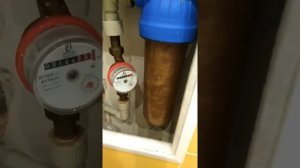 ВМЕСТО ВОДЫ ИЗ КРАНА ТЕЧЁТ ГЛИНА С ПЕСКОМ. ГОРЯЧИЙ КЛЮЧ. ПОМОГИТЕ ЛЮДЯМ ПИТЬ ЧИСТУЮ ВОДУ. РЕПОСТ!!!