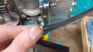 Ветерок 8 Э Как убрать люфт ручки газа.