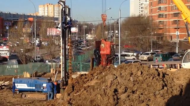 Шпунтовое ограждение котлована из труб