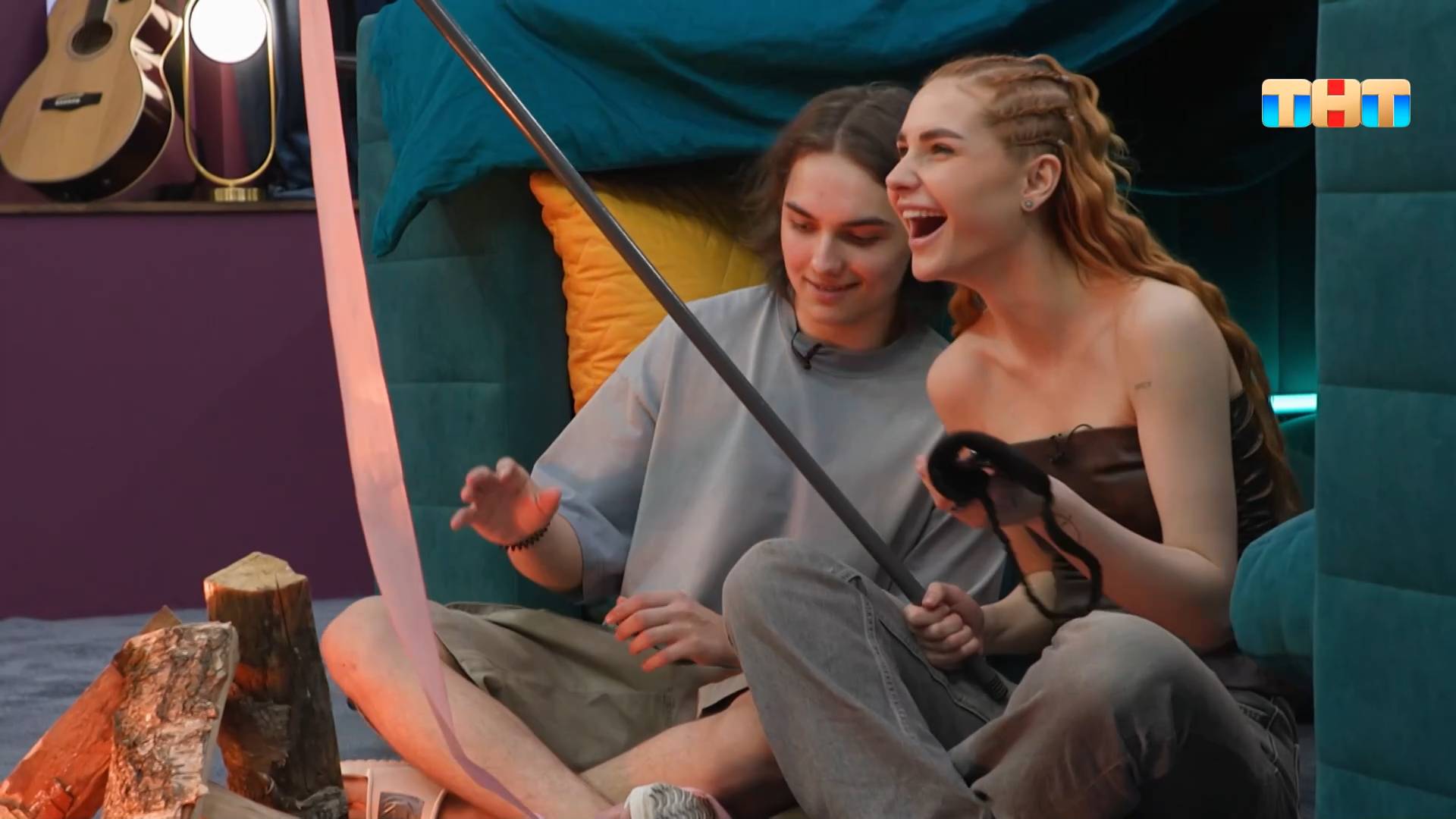 Ребята устроили сюрприз для именинницы смотреть онлайн