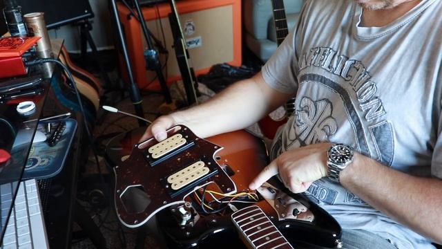 Секреты гитары Курта Кобейна. Fender Jaguar Kurt Cobain.