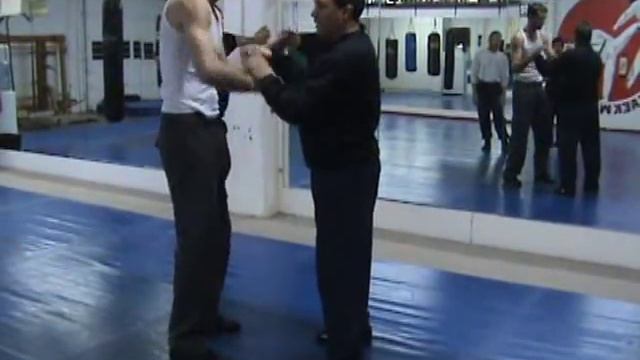 A Basic Element - Phil Romero's Wing Chun 2-13-2007 смотреть онлайн