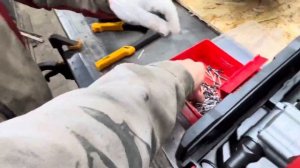 Обзор электрозаклепочника Milwaukee m 12 bprt. Приобретен в магазине Бригадир 74 , Челябинск.