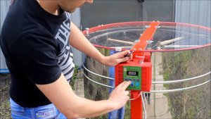 Медогонка 8-ми рамочная Автоматическая / Honey extractor / www.uley.in