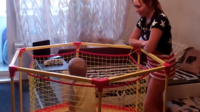 Дедушка Мороз подарил батут:) смотреть онлайн