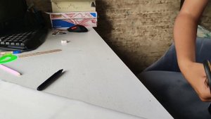 Как правильно наклеить шкурку на трюковой самокат?