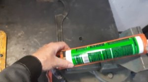 застыл герметик в тюбике не беда. от этого есть средство