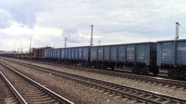 ВЛ11-235/237 с грузовым поездом и ВЛ80С-191 после ремонта смотреть онлайн