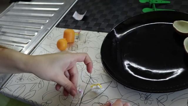 ''Киндер-Сюрприз" МОРОЖЕНОЕ| ПРОСТОЙ РЕЦЕПТ смотреть онлайн