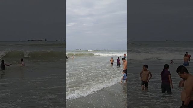 Эквадор, город манта,небольшое штормовое смотреть онлайн