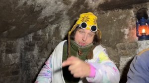 СКОЛЬКО ЗАРАБАТЫВАЕТ КАНАЛ СУПЕР СУС ??
