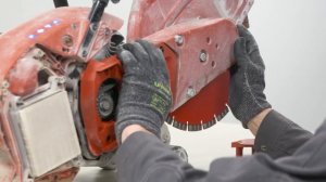 Hilti | Jak wymienić pokrywę w przecinarce spalinowej DSH 700-X ?