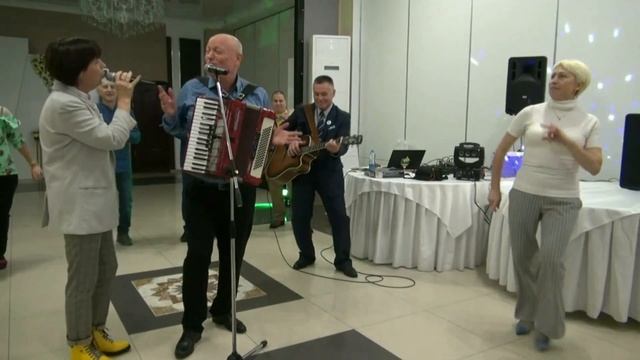 "Станешь ты моей женою" (кавер Кабриолет) смотреть онлайн