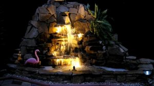 Маленький водопад в саду. Small waterfall in the garden