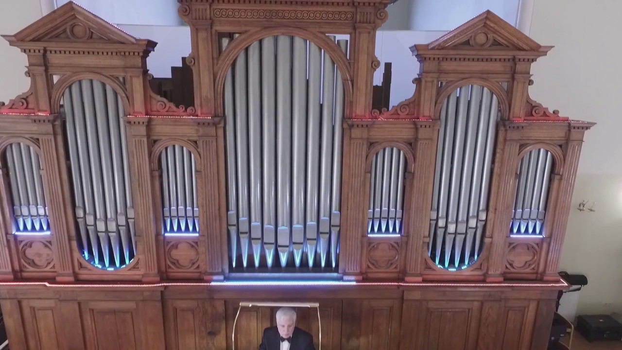 Бах/Фисейский 1 января в 19:00 смотреть онлайн